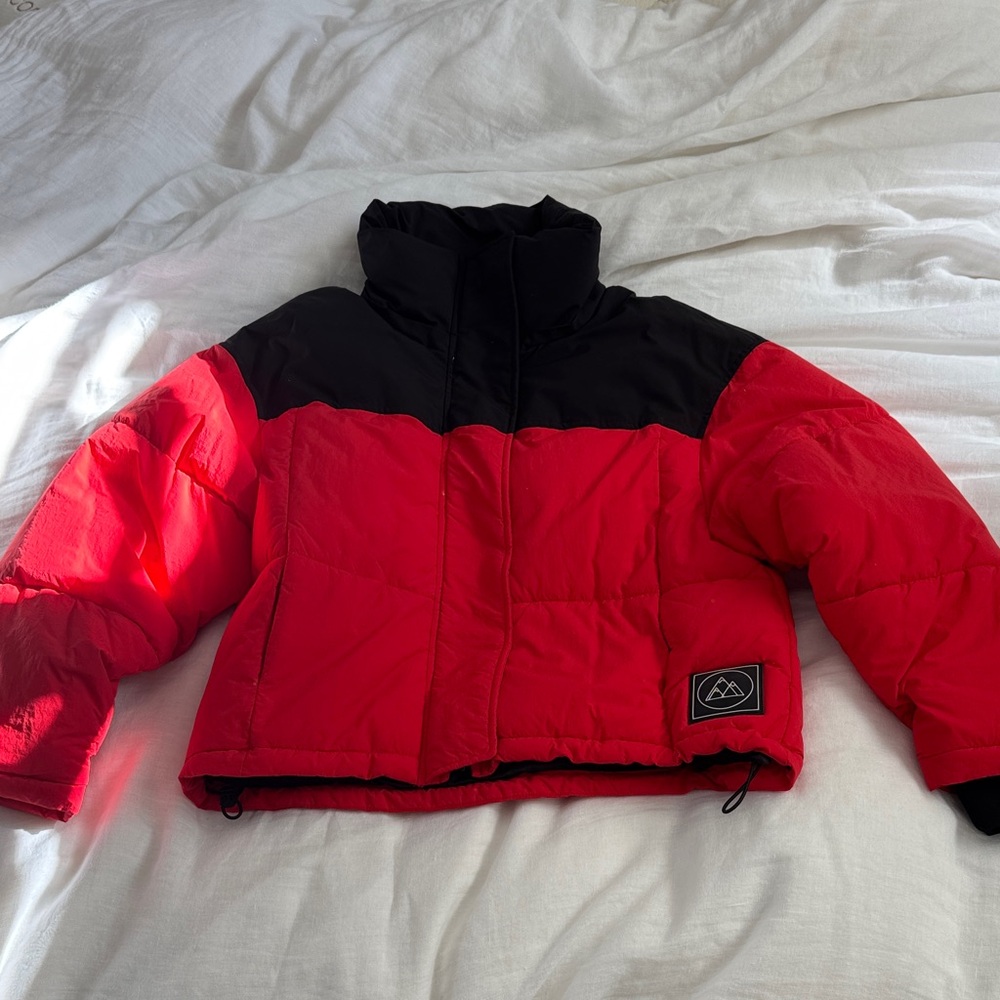 Zara puffer jacket with removable hood